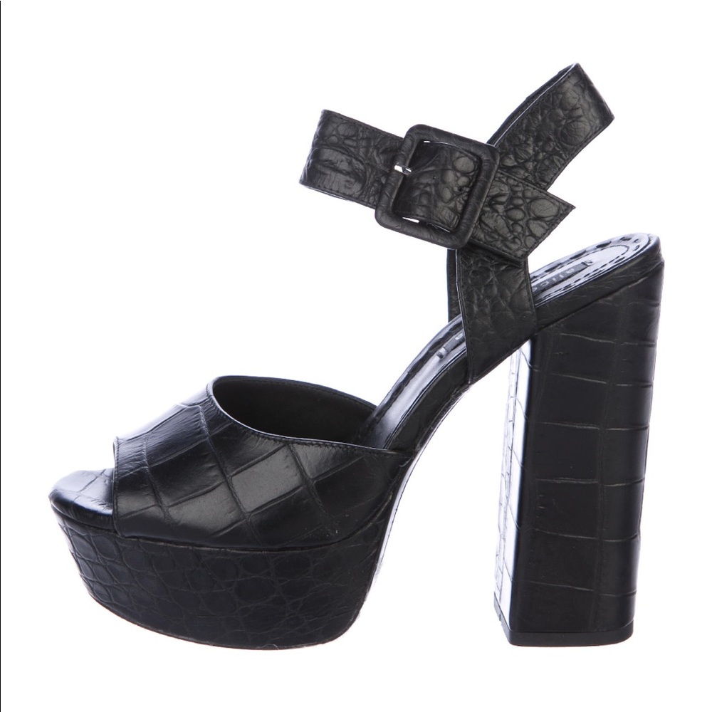 Alice + Olivia Black Platform Sandals sz 8